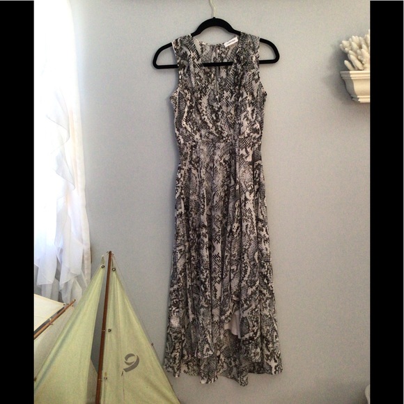 🔴So pretty! EUC 2 piece Calvin Klein snakeskin print dress size 2 - Picture 2 of 8